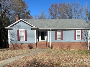 2234 Oak Leigh Dr, Charlotte, NC 28262