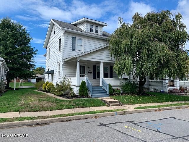 1st image of 413 N Washington St