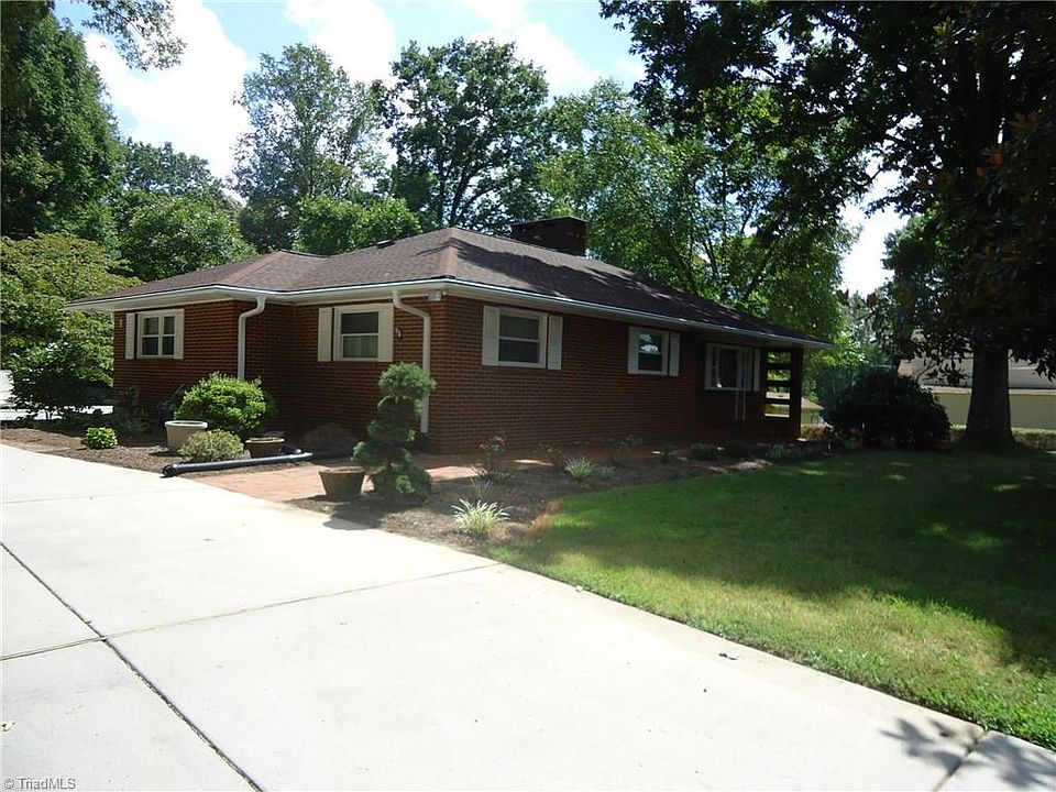 1st image of 8510 Croft Dr