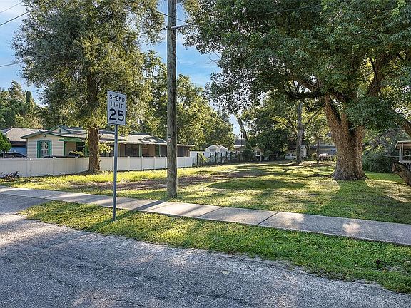 3rd image of 8409 N MULBERRY STREET LOT 19