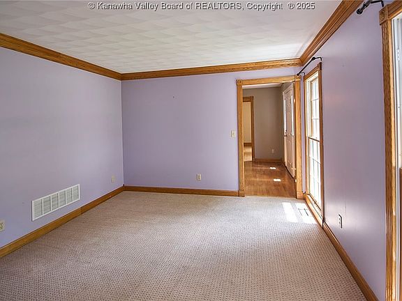 3rd image of 43 Cedar Dr
