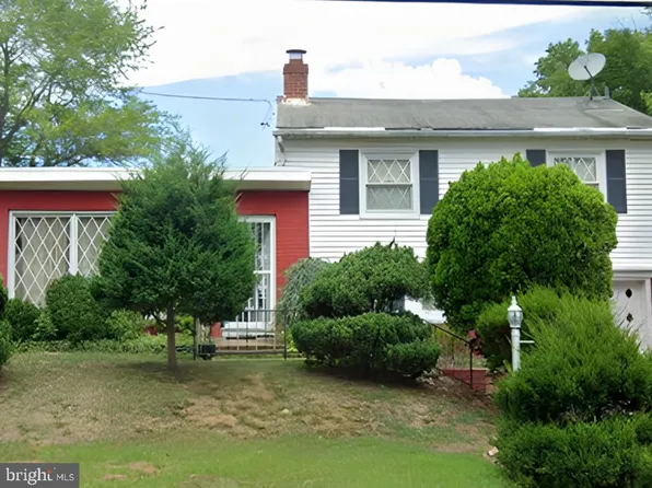 314 W Somerdale Rd, Somerdale, NJ 08083