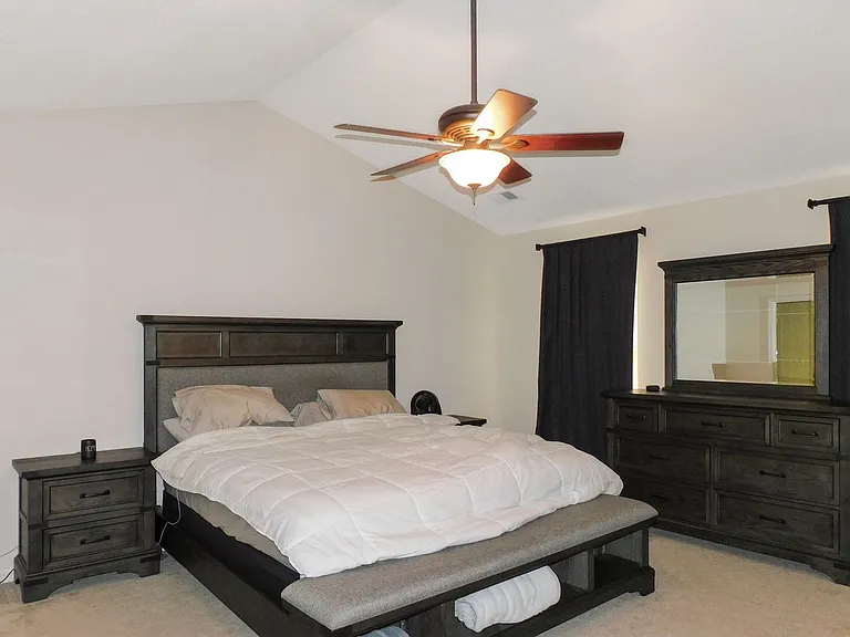 102 Powhatan Ct — Photo 23