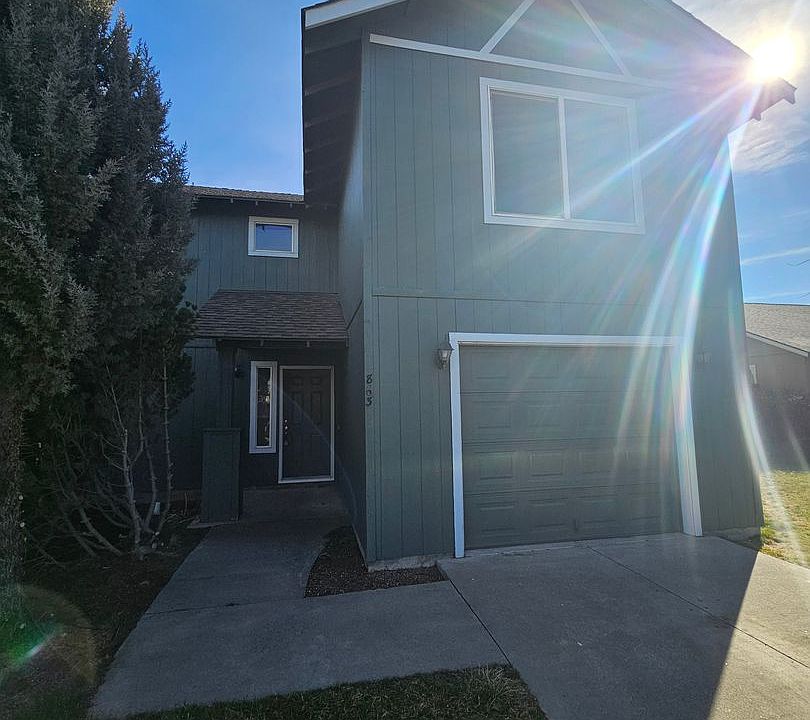 1st image of 863 SE Kierra Pl