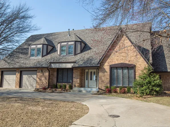 4105 E 62nd St S, Tulsa, OK 74136
