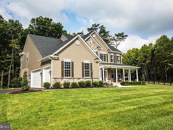 4th image of 100 Saratoga Woods Ln