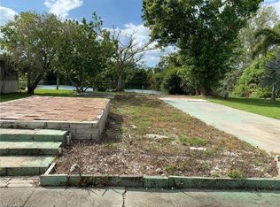 109 Cape Sable Dr, Naples, FL 34104