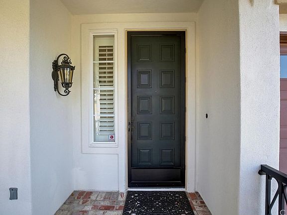 3rd image of 22 Southern Hills Dr