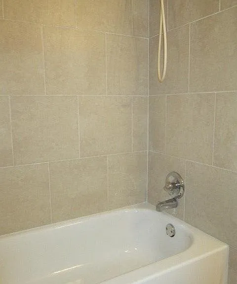 208 N Manhattan Ave — Photo 5