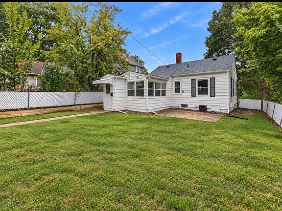 4th image of 910 25th St