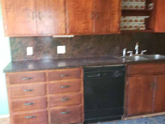 4th image of 1220 Eastover St