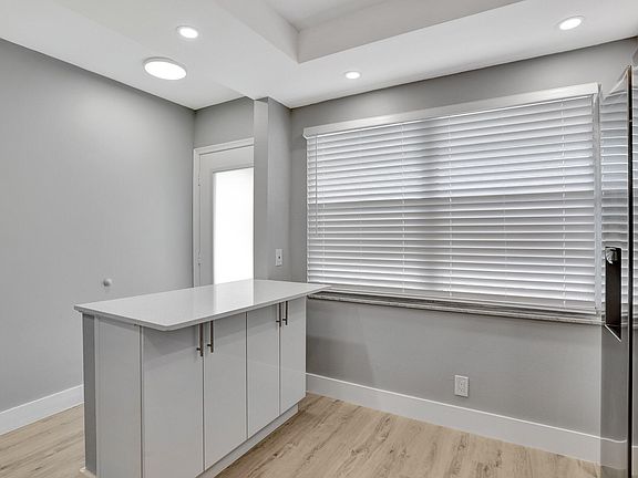 5th image of 2504 Antigua Ter APT C4