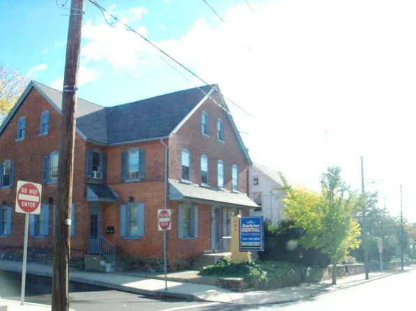 231 N Main St, Souderton, PA 18964