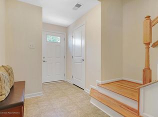 27 Michael Dr, Tinton Falls, NJ 07712