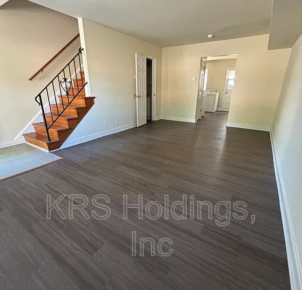 5238 Goolsby Ct N — Photo 1