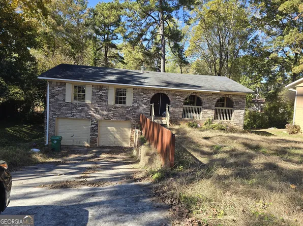 2347 Greenway Dr, Decatur, GA 30035