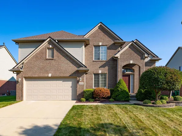 14629 Blossom Dr, Washington, MI 48094