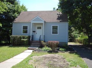 151 Walnut St, Piscataway, NJ 08854