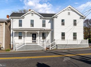 113 S Main St, Mount Crawford, VA