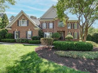 6009 Crescent Knoll Dr, Raleigh, NC 27614