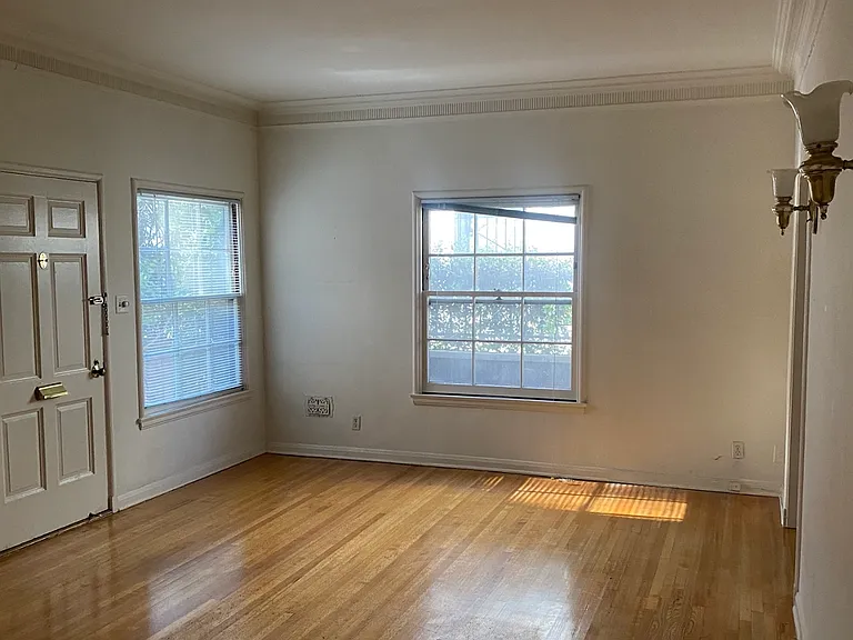 1506 S Sherbourne Dr #3 — Photo 9