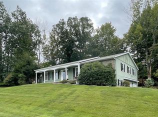 2 Walnut Pl, Apalachin, NY 13732