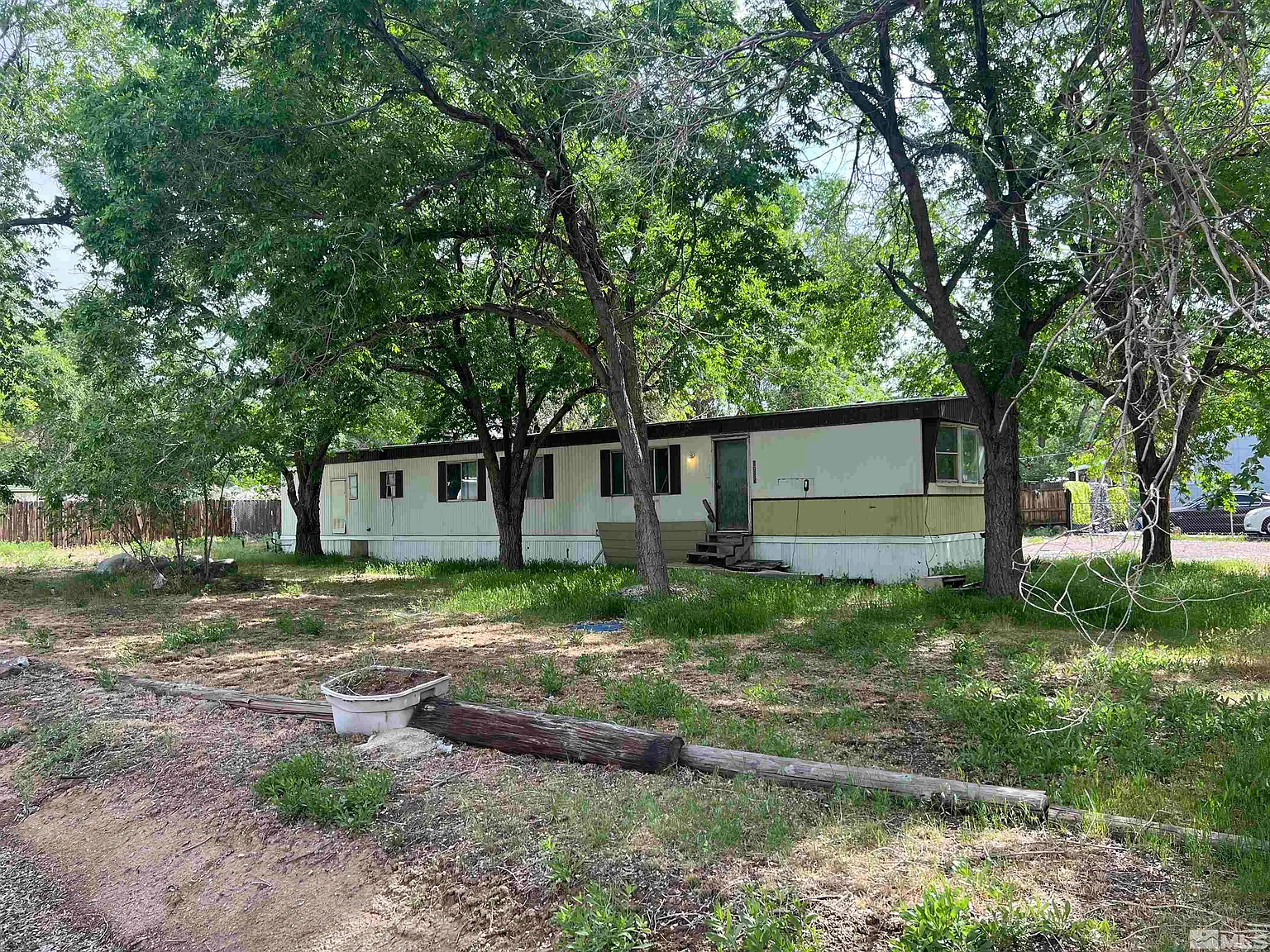 5200 Carol Dr photo 1