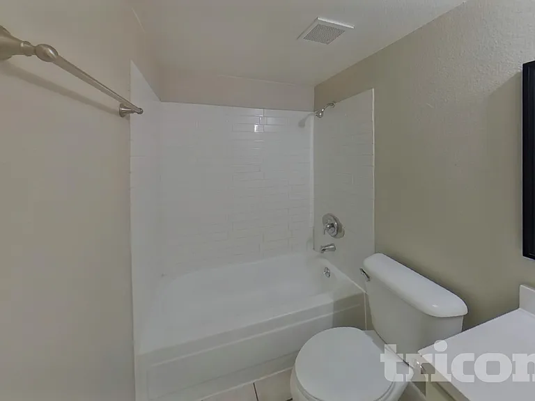 6215 W Garfield St — Photo 13