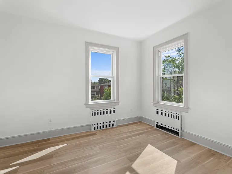 163 Summit Ave — Photo 15