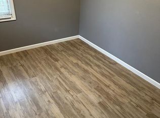 5281 Country Club Rd #B, Murphysboro, IL 62966