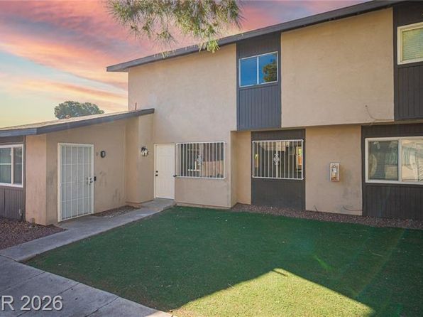208 Bruce St APT C