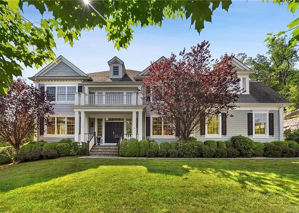 1st image of 43 Forest Lake Dr