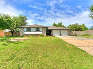 400 Forest Dr, Norman, OK 73069