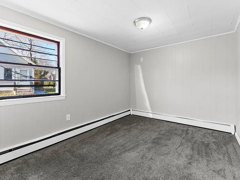 323 Philadelphia Ave #4 — Photo 13