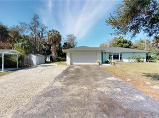 951 23rd St SW, Naples, FL 34117