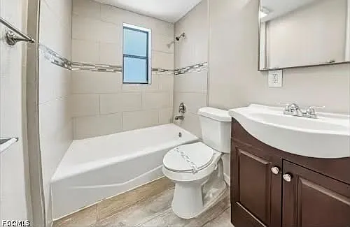 903 Citrus St — Photo 12