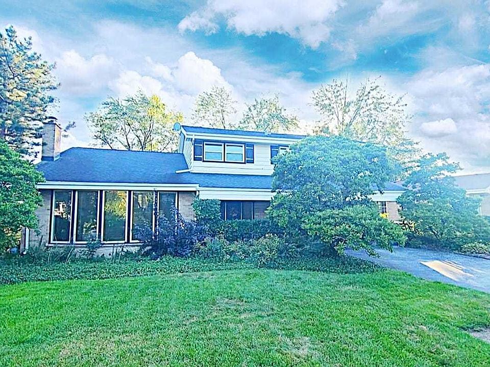 1st image of 20412 Fairfield Ave