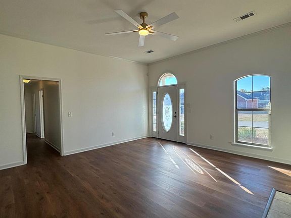 4th image of 106 Ash Ridge Pl