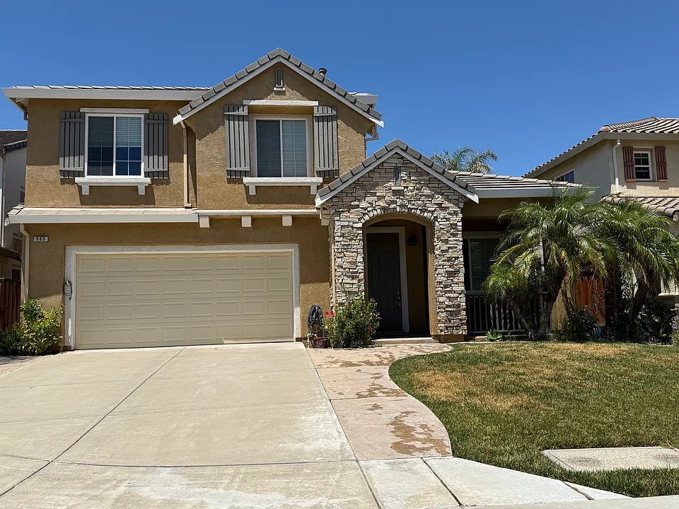 533 Stirling Ct