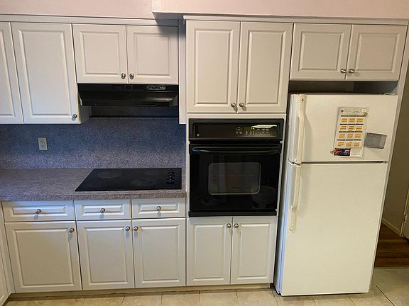 3rd image of 151 Rhame Ave Floor 1