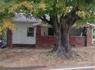 1306 Tipton St, High Point, NC 27262