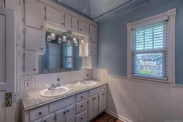1146 S Birmingham Ave — Photo 19