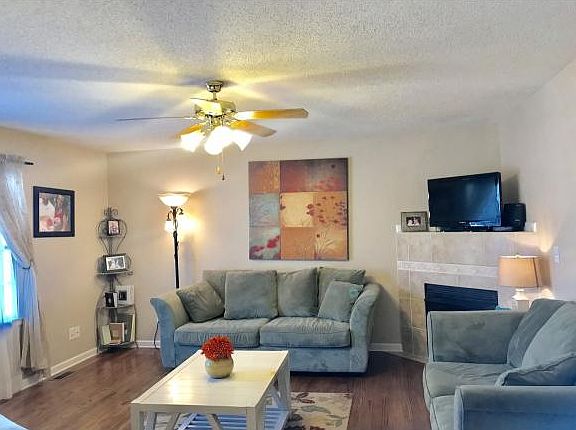 4th image of 179 Valley Crest Dr