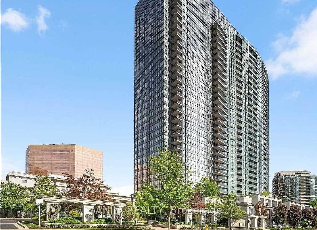 Meridian Condo — Photo 3