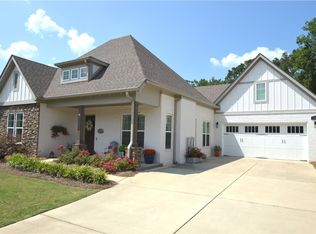 3110 Mill Lakes Rdg, Opelika, AL 36801
