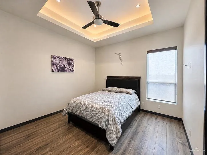 211 Driftwood Ave — Photo 18
