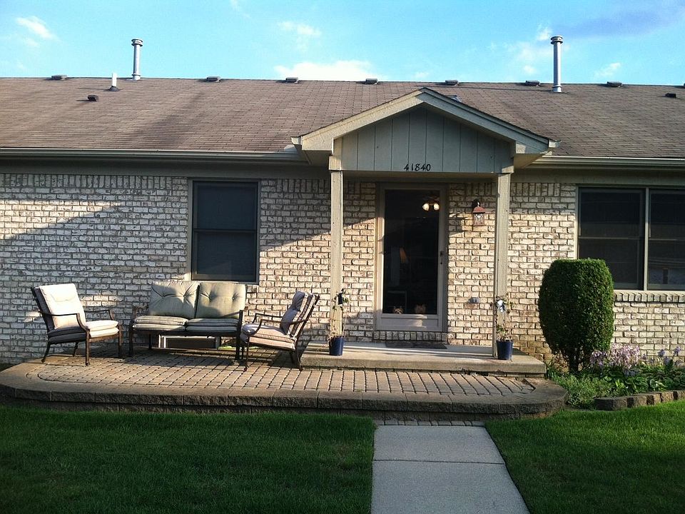 1st image of 41840 King Edward Ct