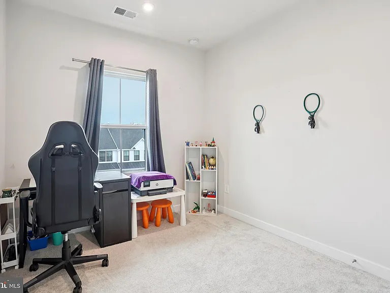 47 Rosemary Way — Photo 26