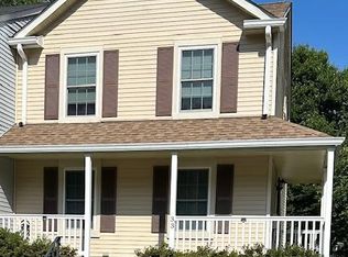 33 Teal Ct, La Plata, MD 20646