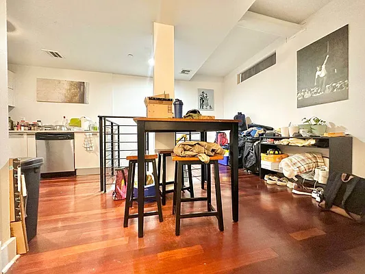 Rented by Doorway NYC, LLC | media 2